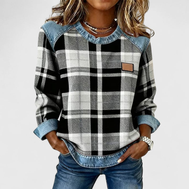 Grace - Fashionable Sweater