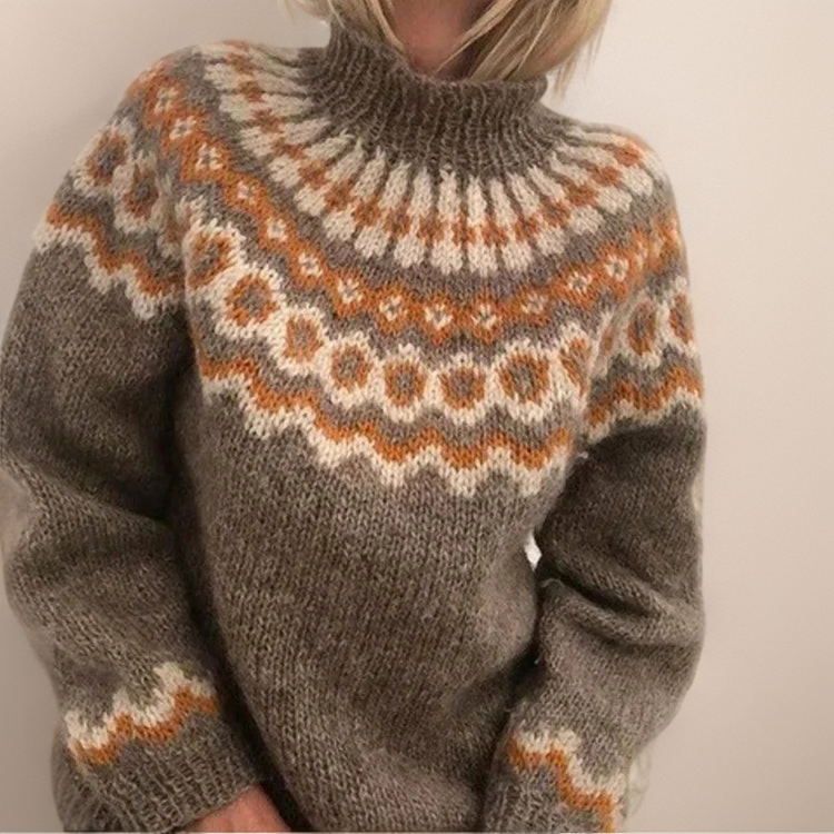 Sylvia | Comfortable Turtleneck